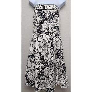 B. Smart Black Cream Floral Print Strapless Fit N Flare Mini Dress 7/8 Flowy